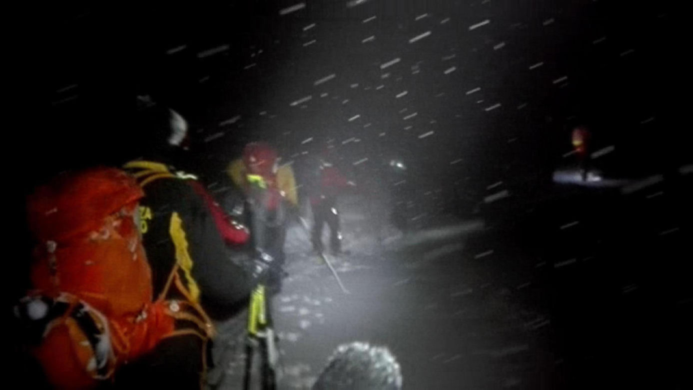 Lawina zmiażdżyła hotel! Tragedia we włoskim kurorcie