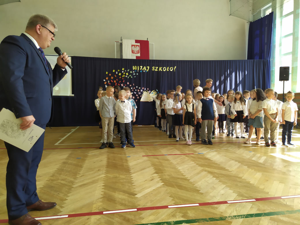 Rozpoczęcie Roku Szkolnego 2021/2022 w SP 10 w Siedlcach