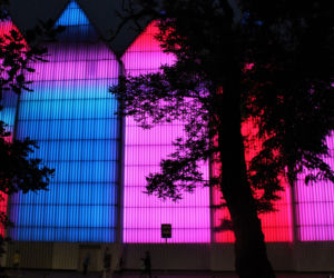 Pokaz iluminacji Filharmonii w Szczecinie z okazji Święta Muzyki