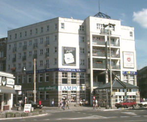 Ulica Bogusława w latach 90. XX wieku