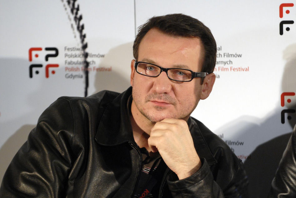 Robert Więckiewicz zaczynał w technikum budowlanym. Tak wyglądała jego niezwykła metamorfoza