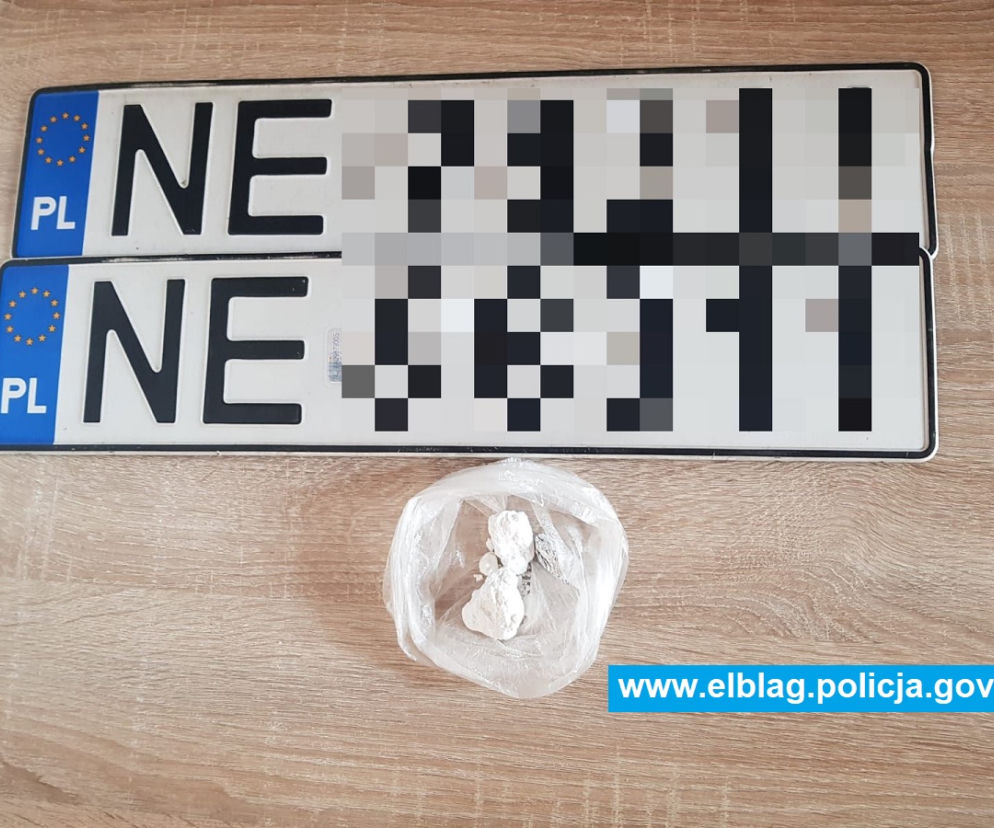 Zajechał na elbląską komendę, bo chciał zmylić pościg!