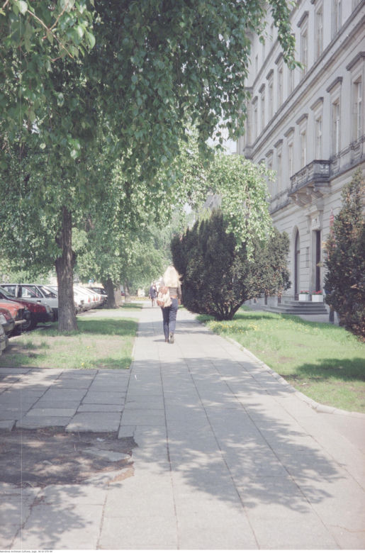 Warszawa z lat 90. Nie uwierzysz, że tak wyglądała stolica 25 lat temu	