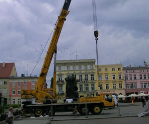 Rozpoczął się długo wyczekiwany remont Starego Rynku w Bydgoszczy [ZDJĘCIA]
