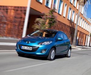 Mazda 2 Exclusive hatchback, model 2011