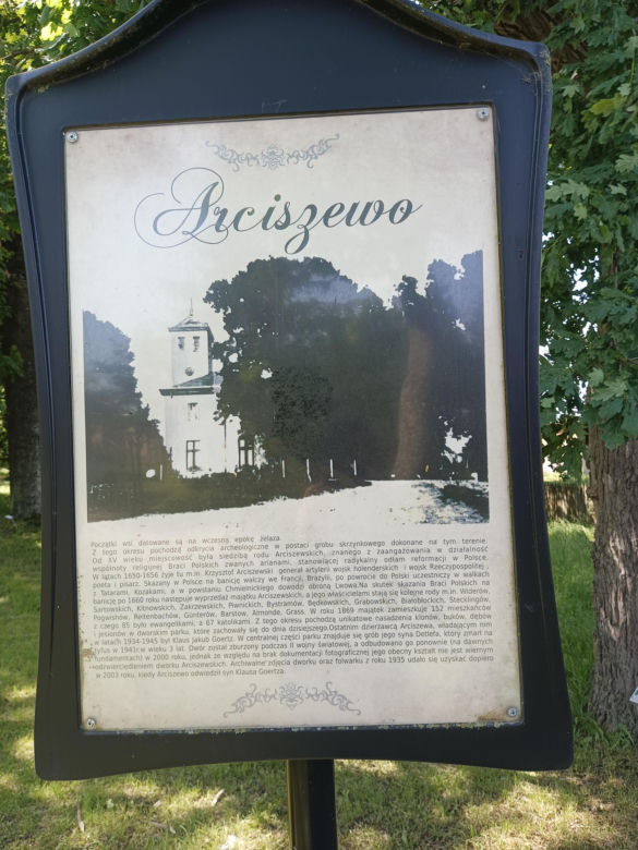 Parki podworskie w powiecie gdańskim