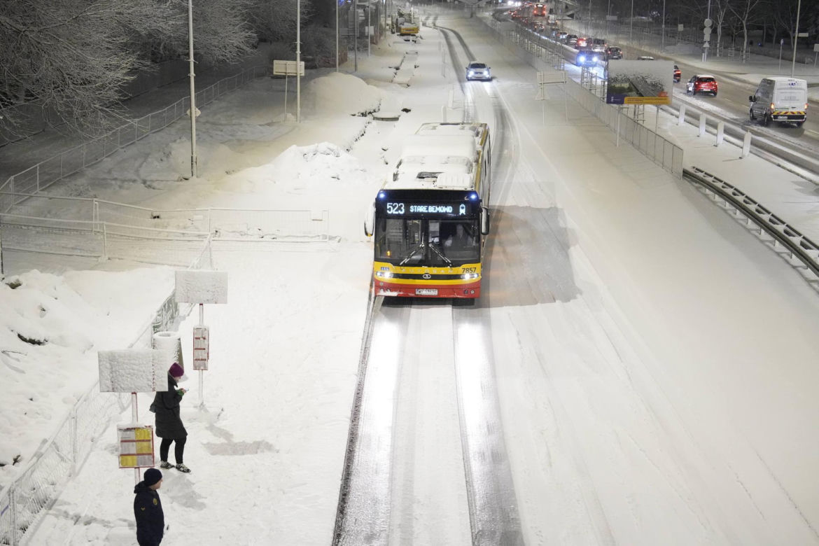 Zacznie się już w niedzielę. Takiej temperatury w Warszawie nie było kilka lat. Zima przypuści mocny atak
