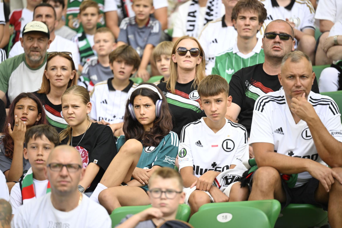 Legia Warszawa - Zagłębie Lubin: Zdjęcia kibiców