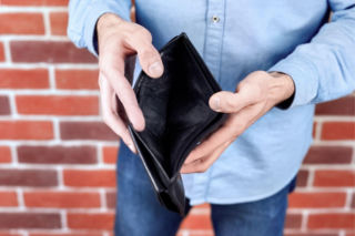 Zmiany w ustawie o rzeczach znalezionych! Przepisy jasno określają, co możesz zatrzymać, a co musisz zgłosić