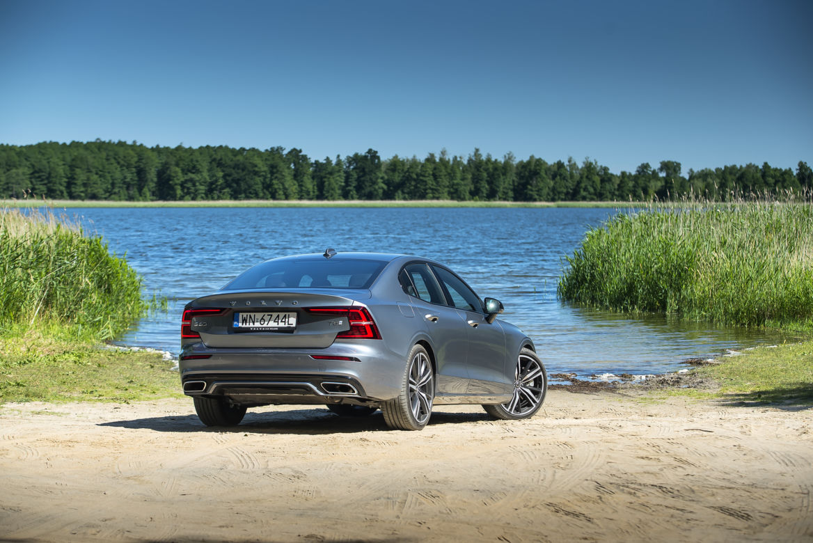 Volvo S60 T5 R-Design
