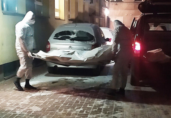 Tragedia w Siedlcach. Matka i dwóch synów umierali jedno po drugim.