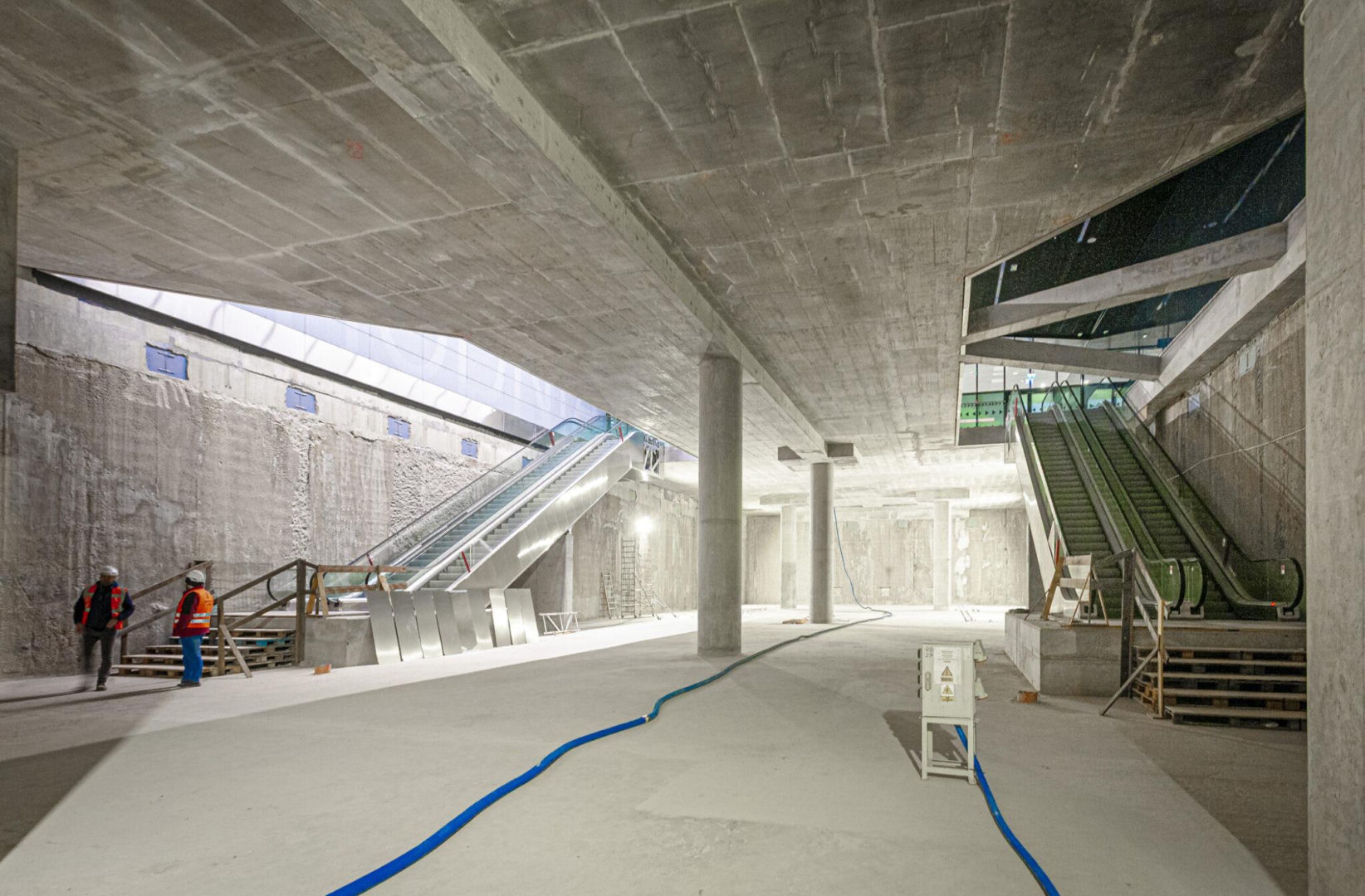 Budowa podziemnego przystanku tramwajowego pod Dworcem Zachodnim w Warszawie