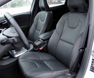 Volvo V40 Cross Country D4 Drive-E