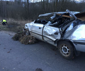 Tragiczny wypadek na drodze Barczewko/Biedowo. Nie żyją DWIE MŁODE osoby [ZDJĘCIA]