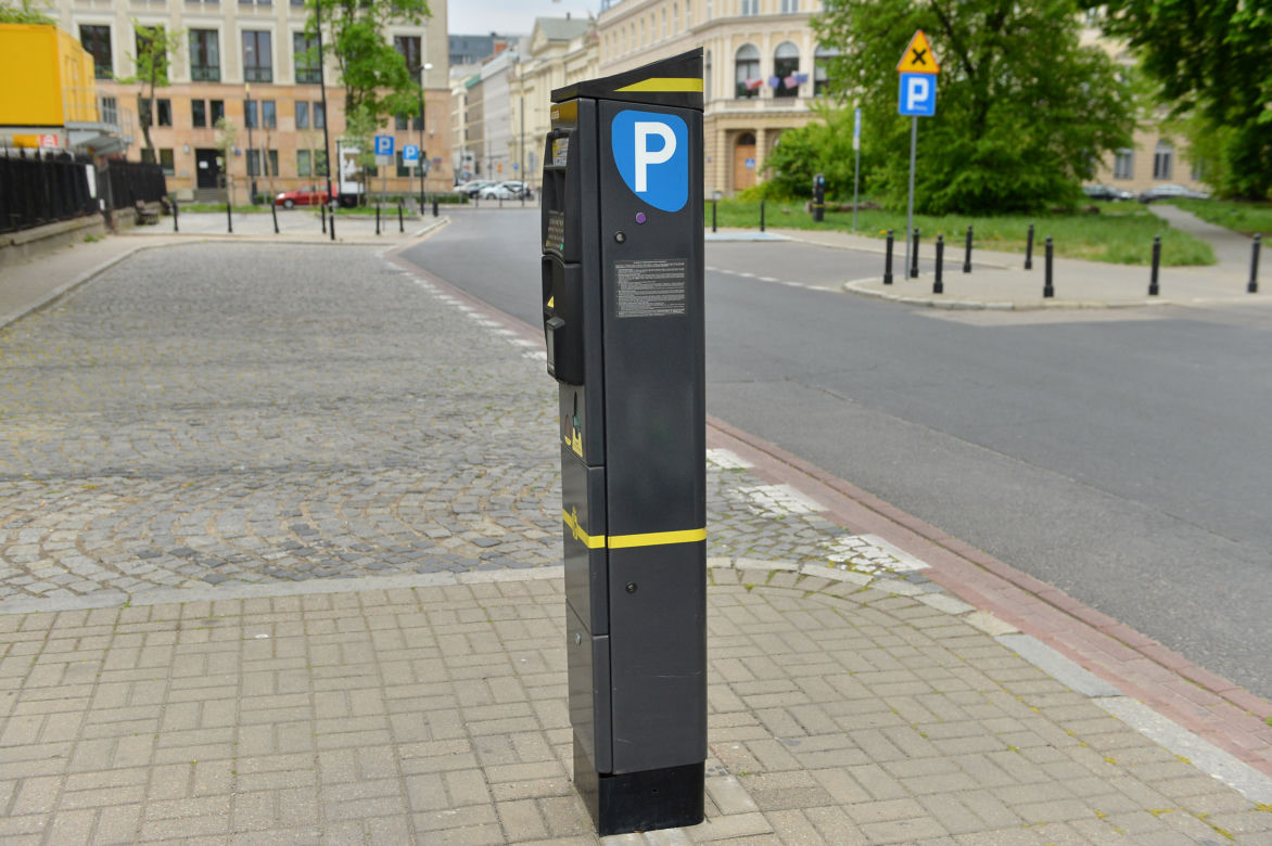 Nowa strefa płatnego parkowania na Mokotowie. Na których ulicach staną parkomaty?