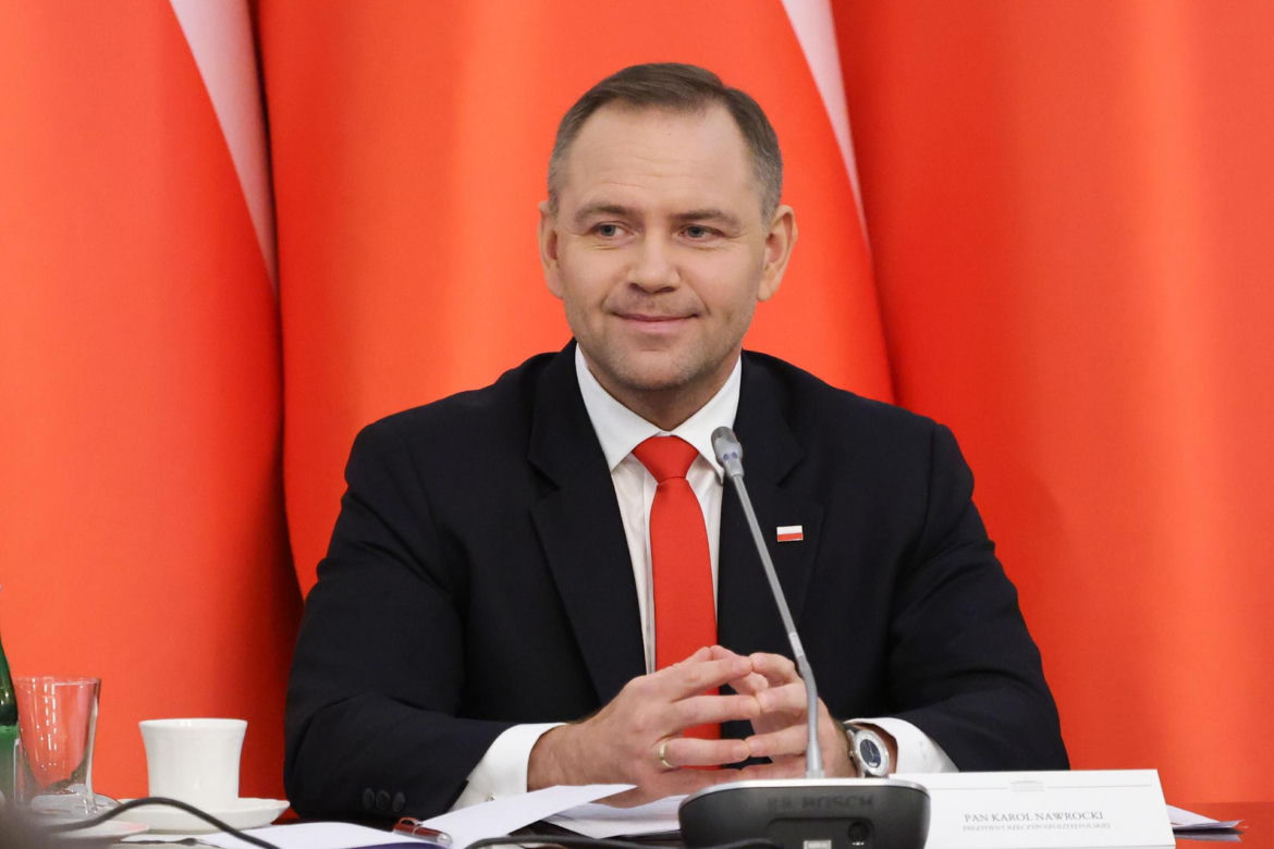 Iskrzy między Donaldem Tuskiem a Karolem Nawrockim