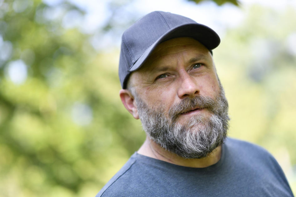 Leszek Lichota kiedyś i dziś. Zobaczcie, jak przez lata zmieniał się aktor