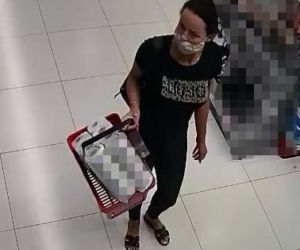 Miłośniczka drogich perfum z poszukiwana! Policja z Bydgoszczy prosi o pomoc [ZDJĘCIA] 