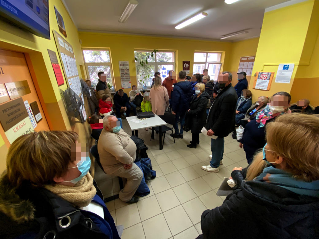 Białystok. Ogromna kolejka po paszport - 4.03.2022