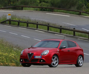 Alfa Romeo Giulietta Quadrifoglio Verde lifting 2014