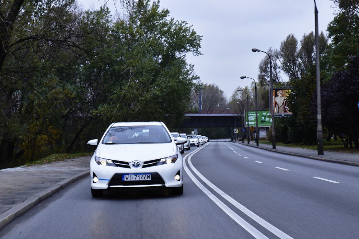 Toyota Auris Hybrid PZU