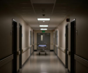 Szpital w Lesku tnie pensje. Czy ratunek nadejdzie na czas?