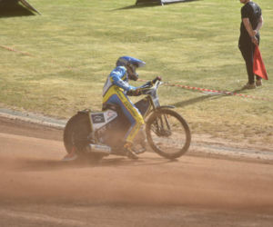 PRES Grupa Deweloperska Toruń - Gezet Stal Gorzów: Zdjęcia kibiców z meczu 7. kolejki PGE Ekstraligi na Motoarenie