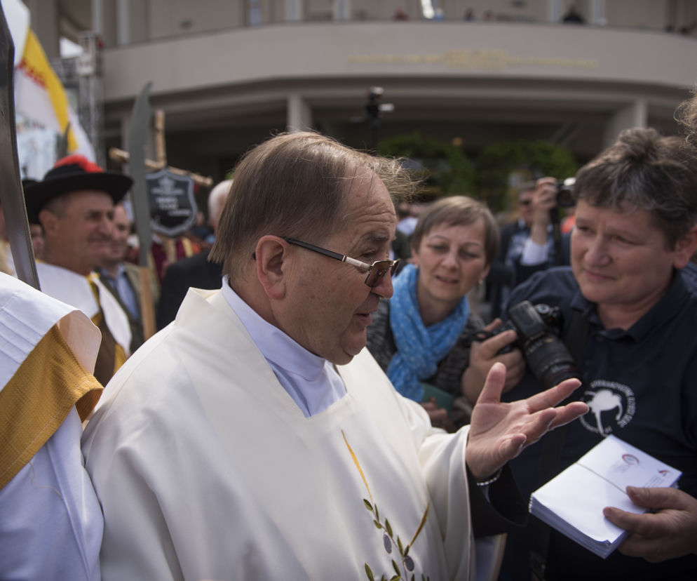 Rydzyk prosi o małe koperty