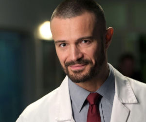 Mikołaj Krawczyk wchodzi do M jak miłość. Nowy dyrektor kliniki wywoła potężny konflikt z Anetą