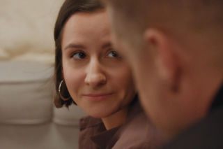 M jak miłość odc. 1930. Paweł (Rafał Mroczek), Agnes (Amanda Mincewicz)