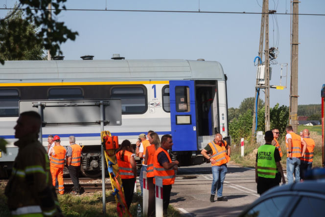 Zagraniczne media o katastrofie kolejowej w Polsce! "Oślepiony przez słońce"