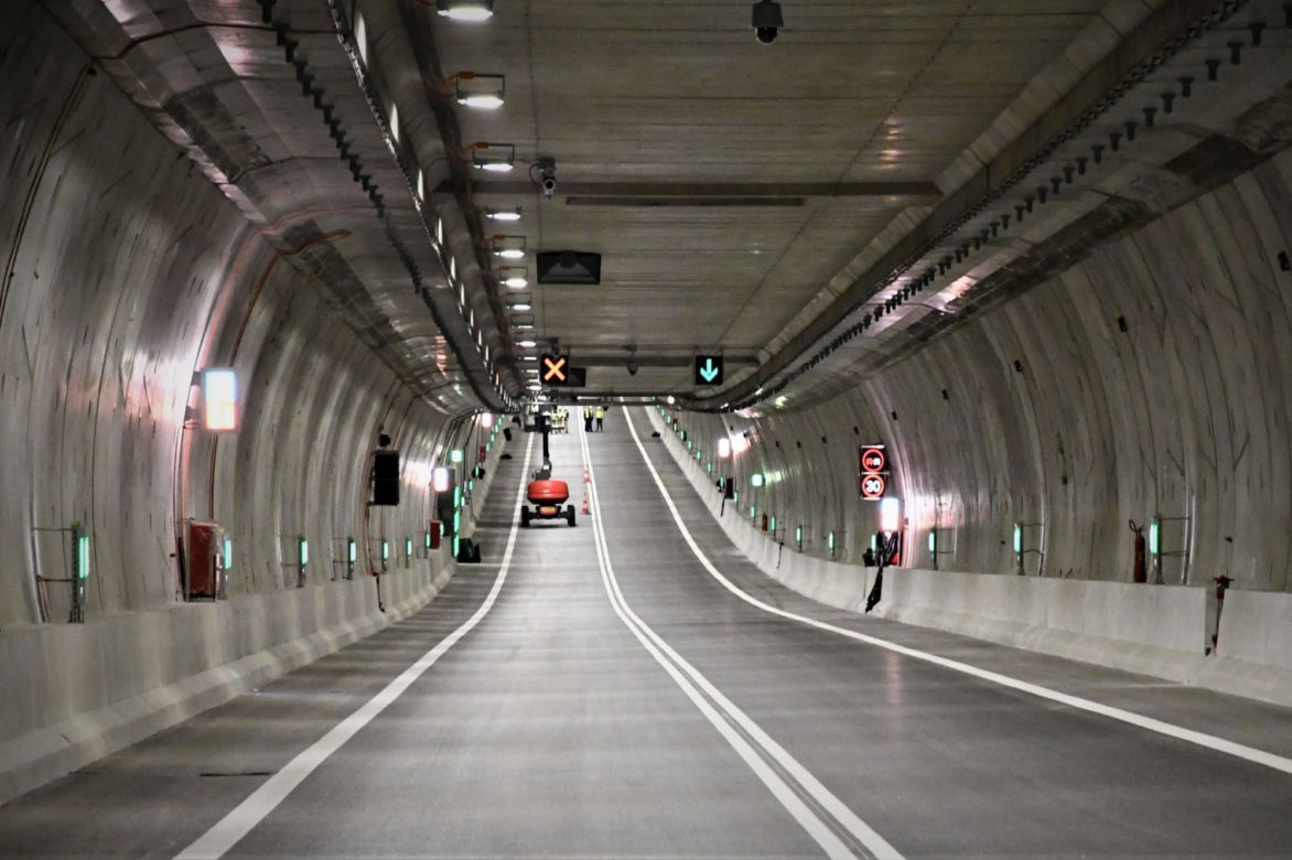 tunel pod świną
