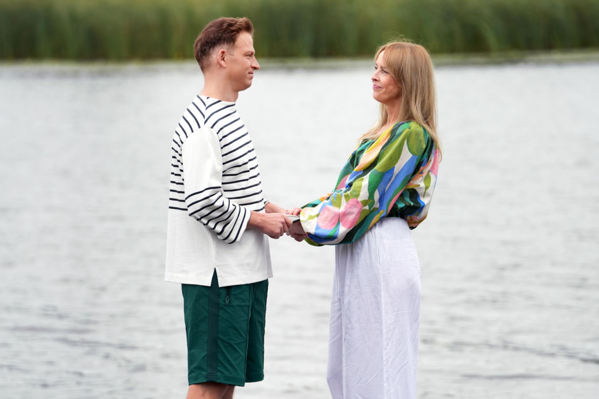 Barwy szczęścia, odcinek 3123: Łukasz (Michał Rolnicki), Agnieszka (Katarzyna Tlałka)