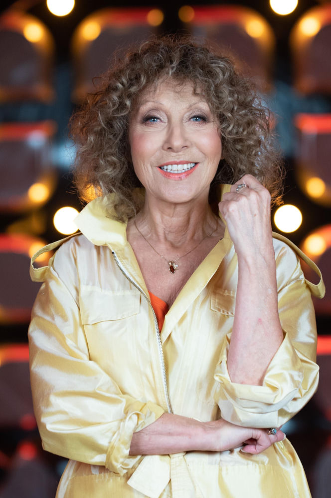 The Voice Senior - prowadzący i trenerzy! Jedna gwiazda to wielki debiut w programie