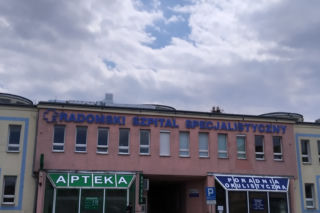 Pomagają osobom mającym duże problemy ze zgryzem. Operacje ortognatyczne są wykonywane w Radomskim Szpitalu Specjalistycznym 