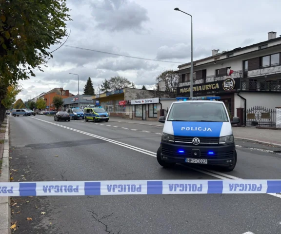 41-latek z nożem rzucił się na policjantów. Padły śmiertelne strzały