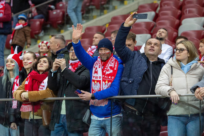 Tłumy na PGE Narodowym w Warszawie! Tak kibicowaliście podczas meczu Polska - Holandia