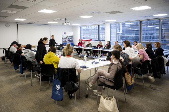 Aptekarze ćwiczą na wypadek wojny. Pierwsze takie szkolenie w Warszawie