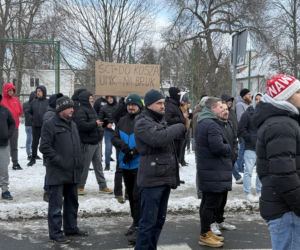 Protest przeciw Stefie Czystego Transportu w Krakowie