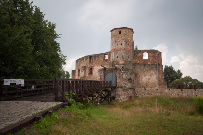To jedno z najpiękniejszych miast w woj. śląskim. Zachwyca zamkiem, który należał do biskupów z Krakowa