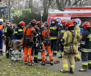 Dramat w Śródmieściu. Mężczyzna wpadł do kanału