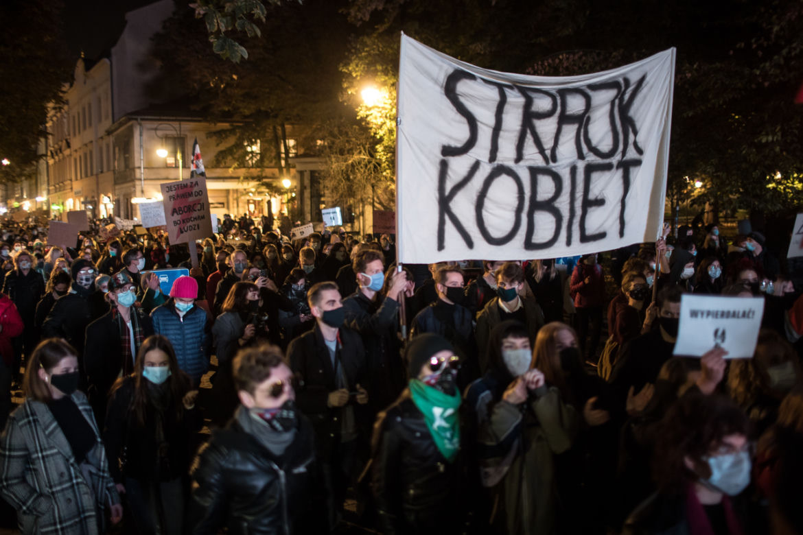 Strajk Kobiet. Wielotysięczny protest w Krakowie