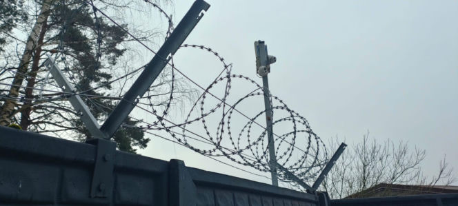 Tu trafiły psy uratowane ze schroniska w Sobolewie. Byliśmy na miejscu