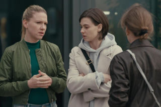 Na dobre i na złe odc. 998. Blanka (Pola Gonciarz), Zuza (Aurora Lipartowska), Dorota (Magdalena Wróbel)