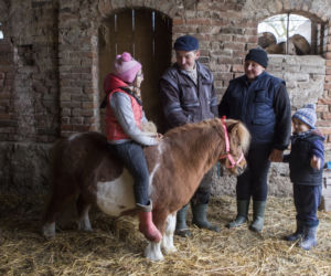 Zobacz, jak mieszkają bohaterowie serialu Rolnicy. Podlasie