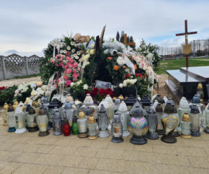 Jadachy. Małżeństwo zginęło pod pociągiem. Spoczęli w jednym grobie [GALERIA]