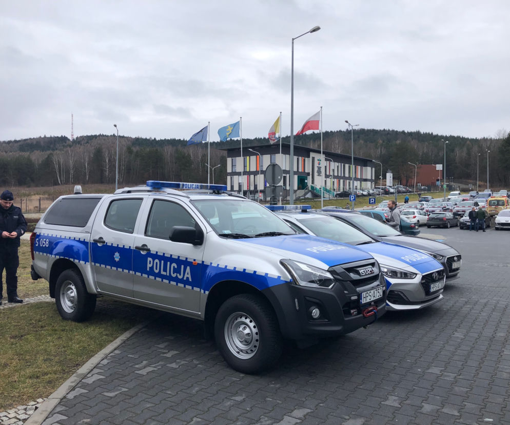 Nowe radiowozy dla policnatów z powiatu kieleckiego
