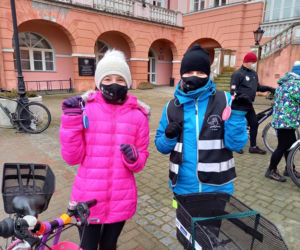 Rowerowi Gwardziści razem z mieszkańcami tak świętowali Dzień Kobiet w Iławie