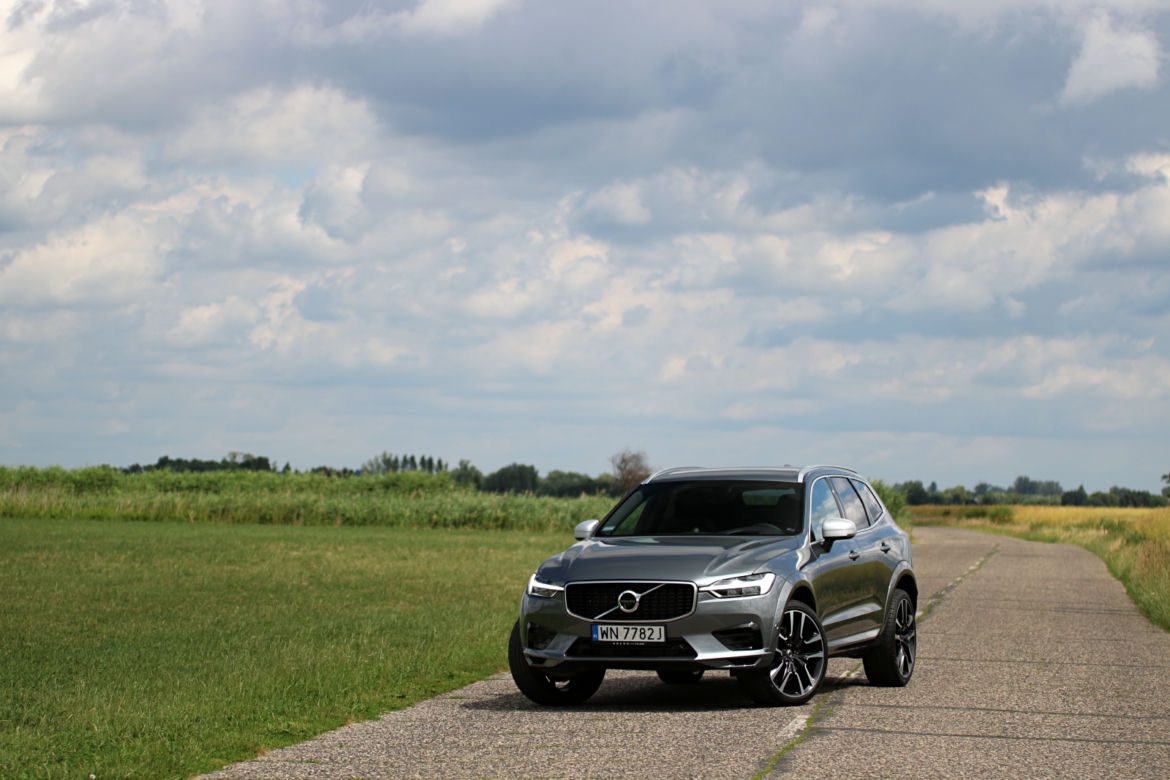 Volvo XC60 T6 AWD R-Design