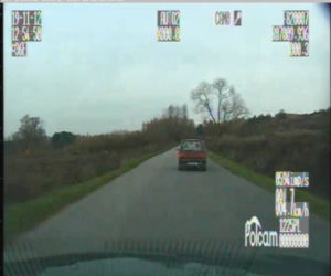 Uciekał przed policją z dzieckiem i ciężarną żoną